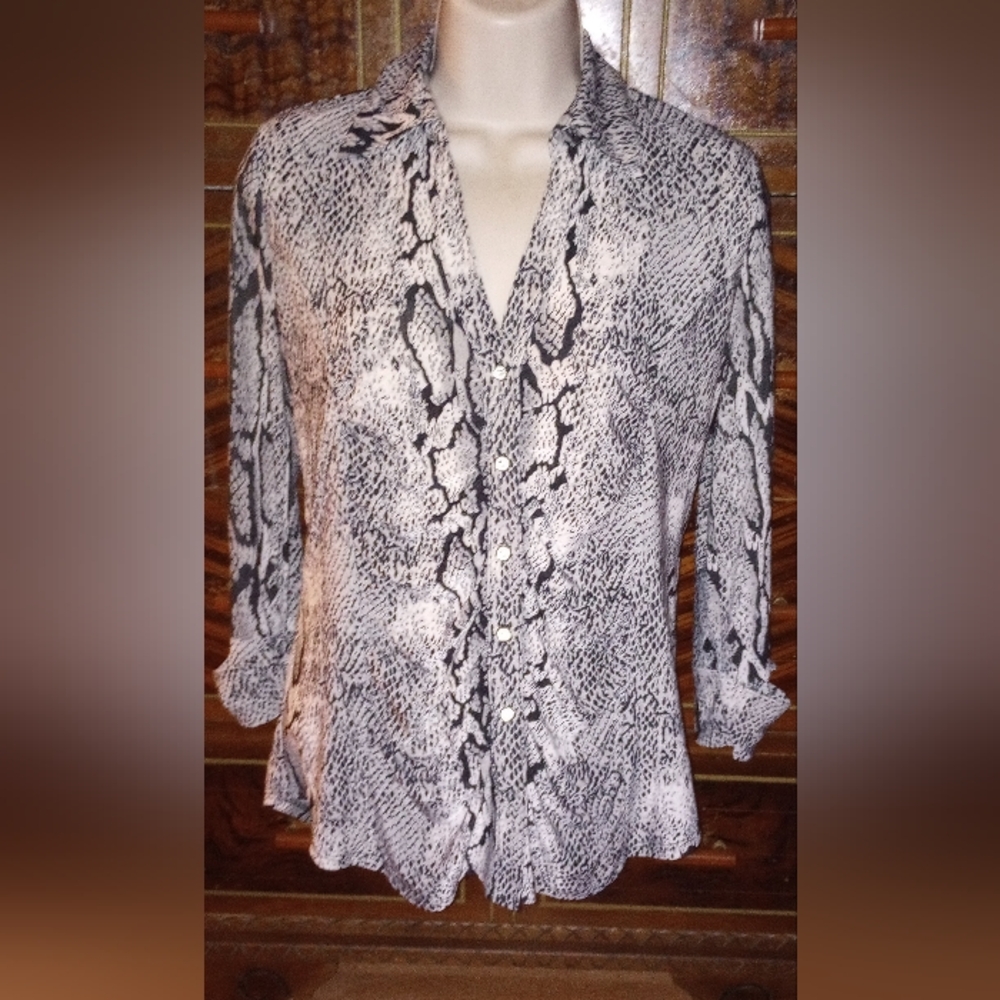 INC Snakeskin Patterned  Fitted Top Blouse Roll Tab Rhinestone Button-M